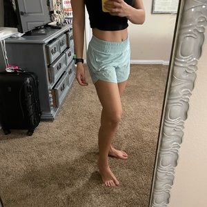 Lululemon 5” Tracker Shorts